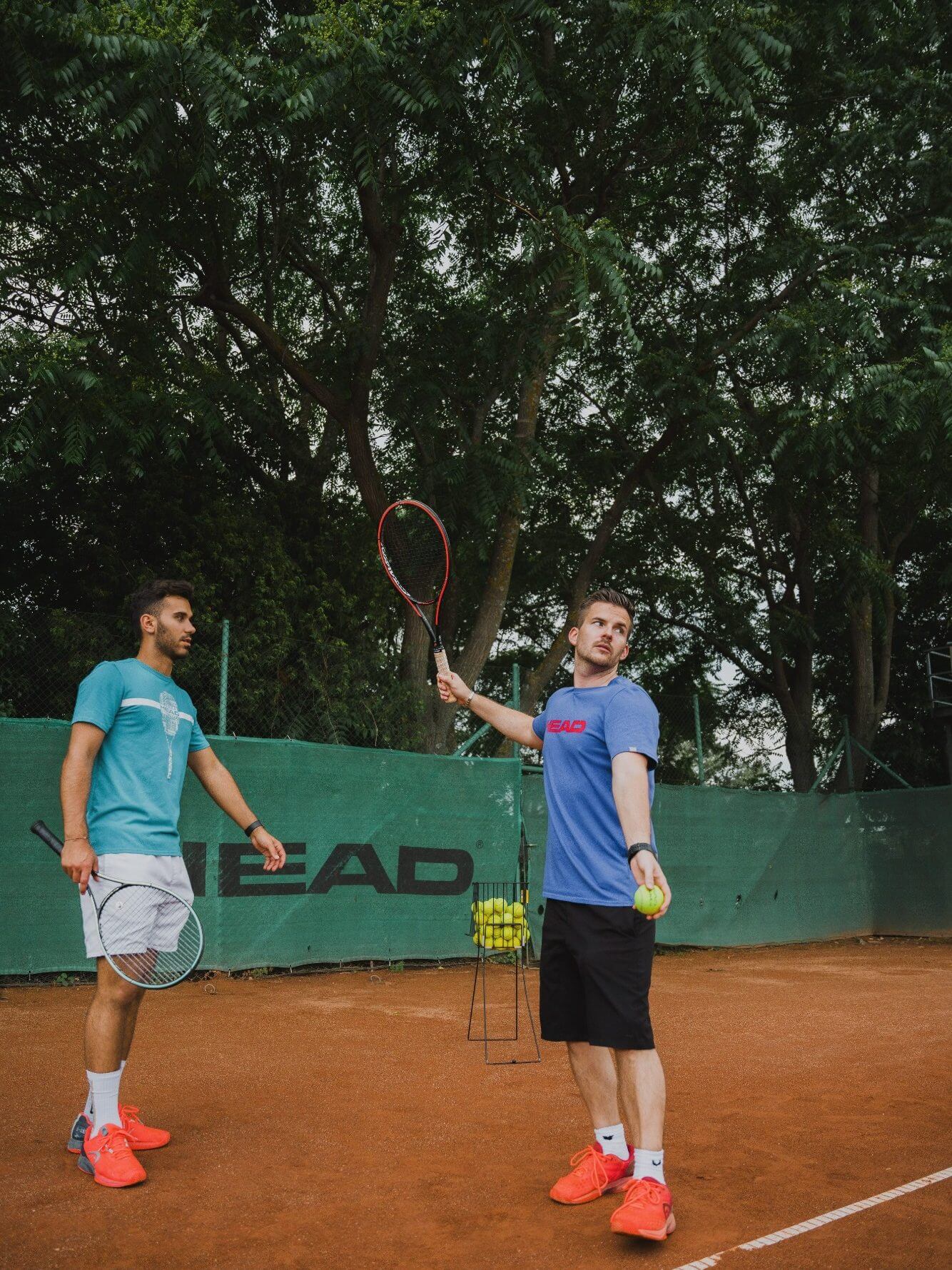 Aufschlag Training